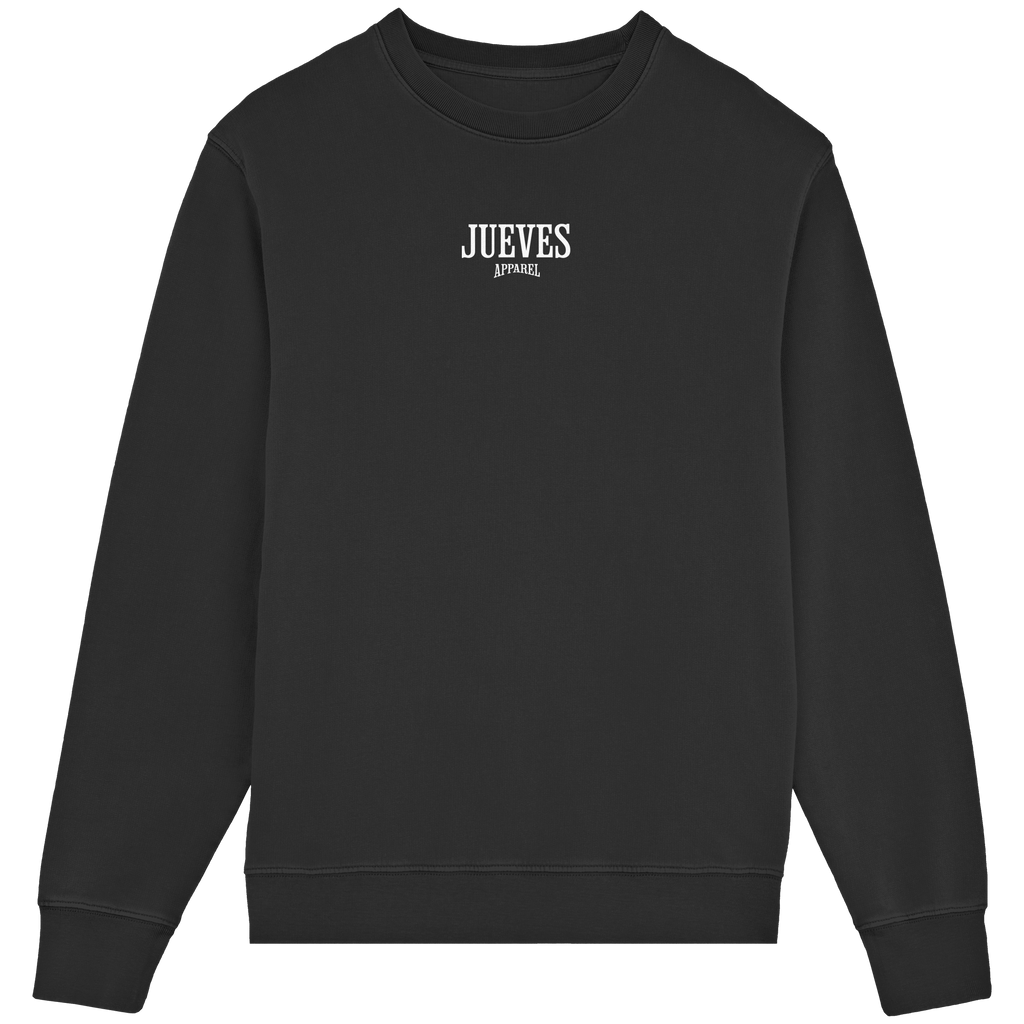 Frontansicht des schwarzen Classic Sweatshirts von Jueves Apparel im klassischen Schnitt – dezentes Design vorne, Rückendruck als Highlight, 85 % Bio-Baumwolle, 15 % Polyester.