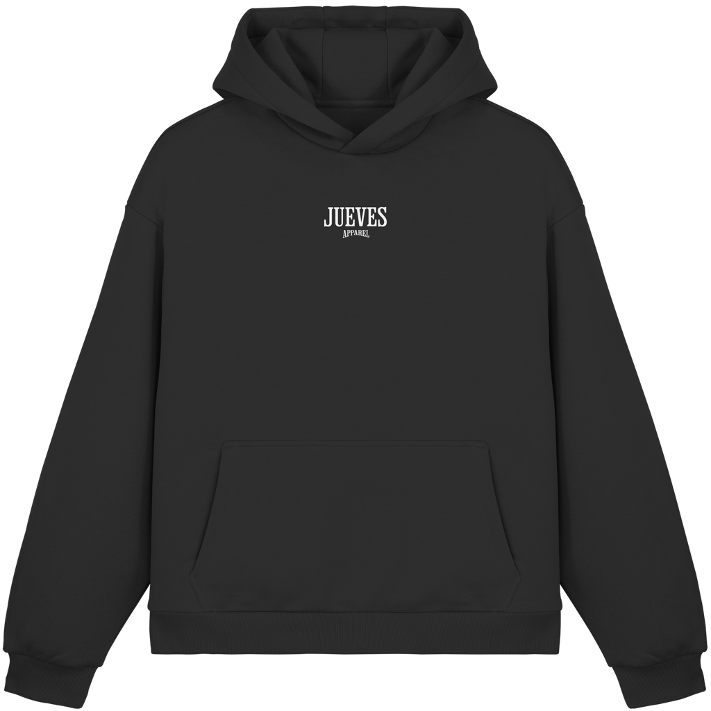 Fluffy Boxcut Hoodie „Basic White“ in Black von Jueves Apparel aus 70% Baumwolle und 30% Polyester – auffälliger Brustdruck als Schriftzug, moderner Urban Streetwear-Look.