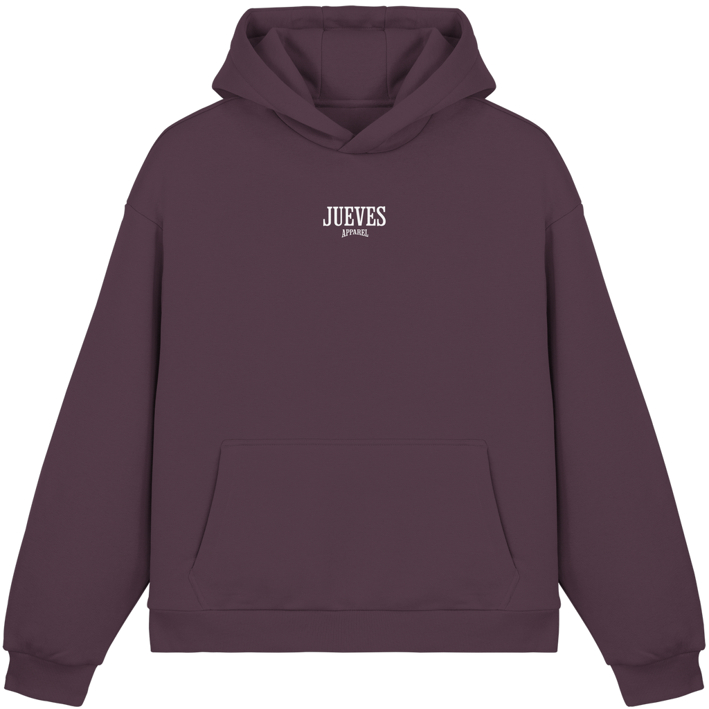 Fluffy Boxcut Hoodie „Basic White“ in Plum Purple von Jueves Apparel aus 70% Baumwolle und 30% Polyester – auffälliger Brustdruck als Schriftzug, moderner Urban Streetwear-Look.