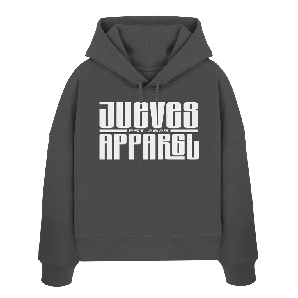 Damen Boxcut Hoodie „Long Label“ in Anthracite von Jueves Apparel aus 100% Baumwolle – auffälliger Brustdruck als Schriftzug, moderner Urban Streetwear-Look.