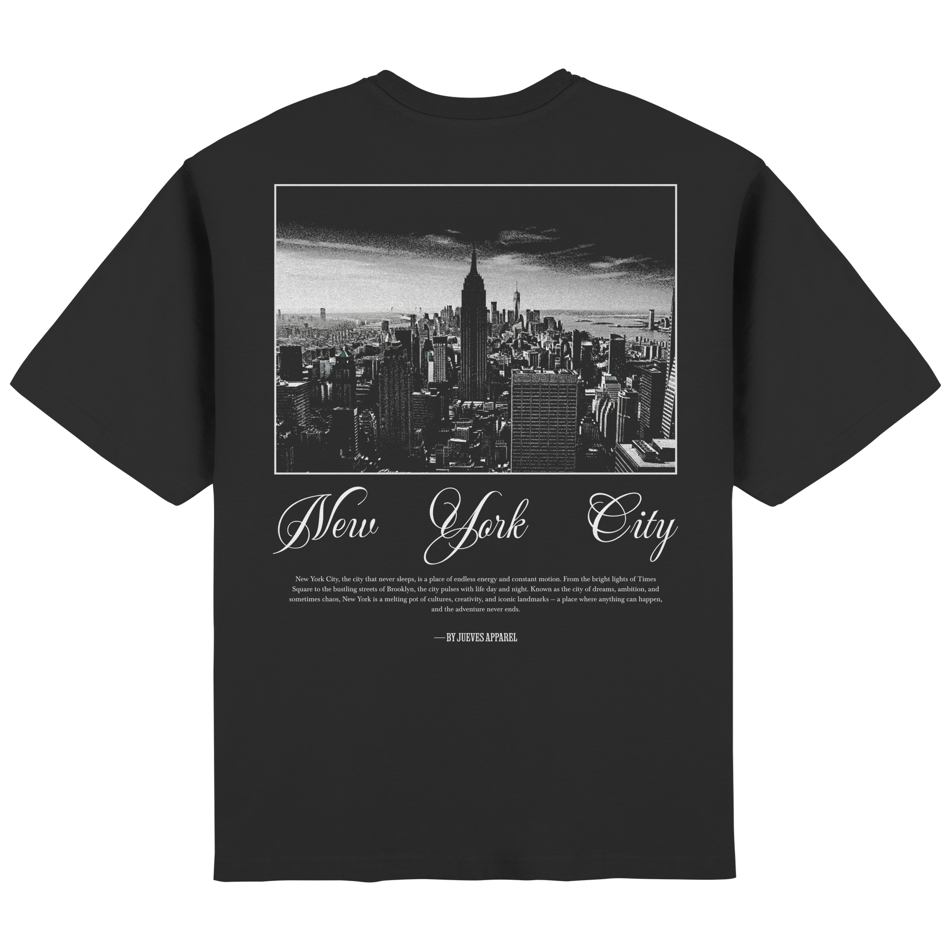 Streetwear Oversized T-Shirt „New York“ in Black von Jueves Apparel aus 100 % Baumwolle – auffälliger Rückendruck als Skylinemotiv, moderner Urban Streetstyle-Look.